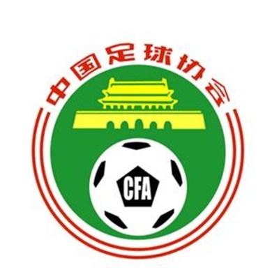 韩国娱乐圈新、老“高富帅”跨越年龄的友谊，十分令人羡慕，不过，两人亲密的合照又颇有些卖腐的“嫌疑”。
